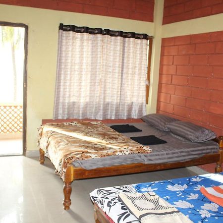Surya Guest House Гокарна Экстерьер фото